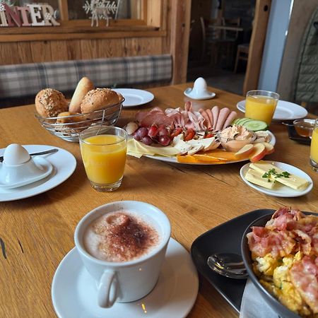 Donauwörth Gasthaus Zum Baeren מראה חיצוני תמונה